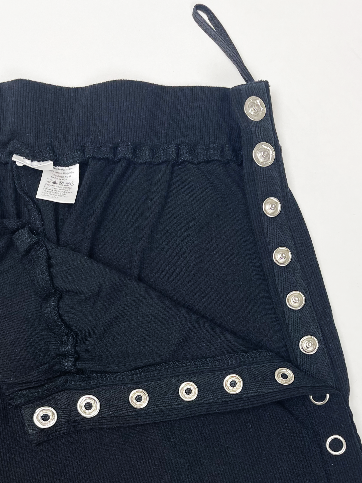 Linda Adaptive Pants with Full Side Seam Opening and Side Loops