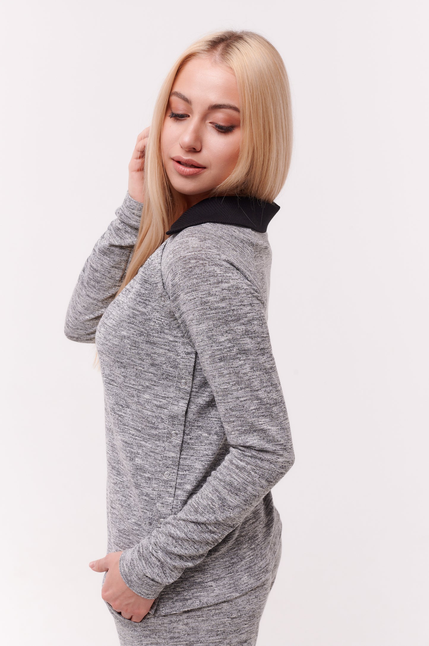 Charlotte Athleisure Charlotte Raglan Top Silver