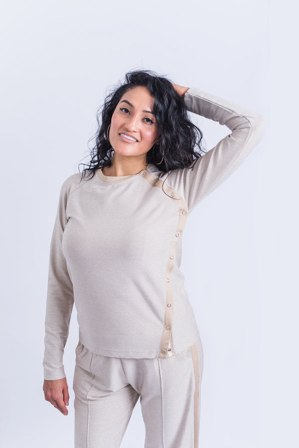 Amelia Athleisure Top with One Opening Cream
